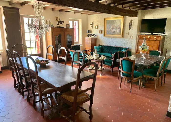 Domaine Du Cheval D'argent Saiguede