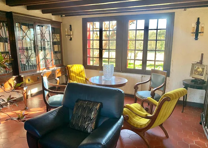 Domaine Du Cheval D'argent 3* Saiguede