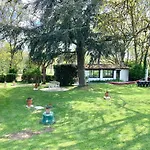 Domaine Du Cheval D'argent 3* Saiguede