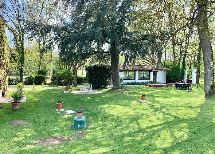 Domaine Du Cheval D'argent 3* Saiguede